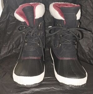 Tommy Hilfigher Star Women's Ankle Calf Bean Boots size 8